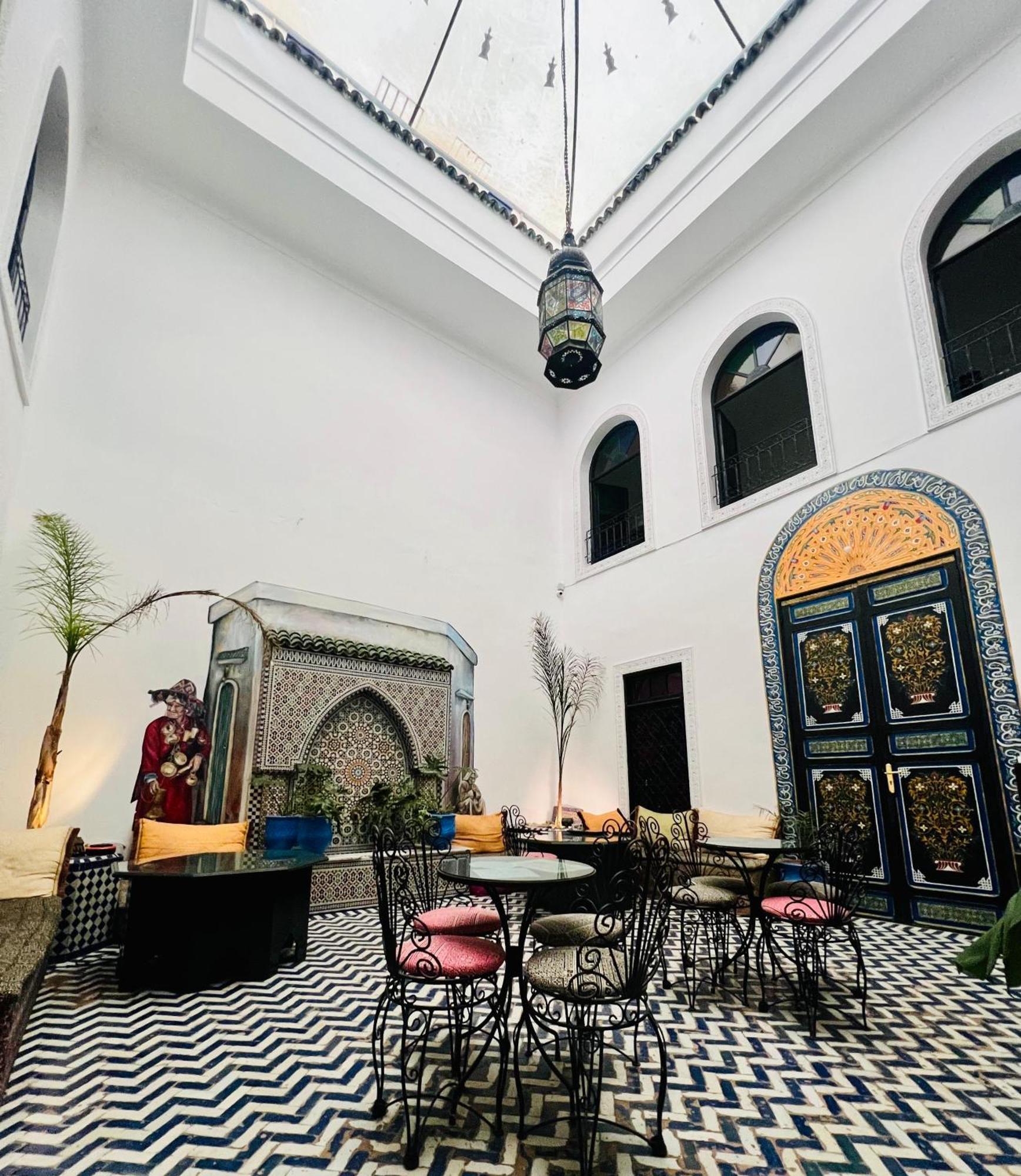 Funky Fes Hostel ภายนอก รูปภาพ