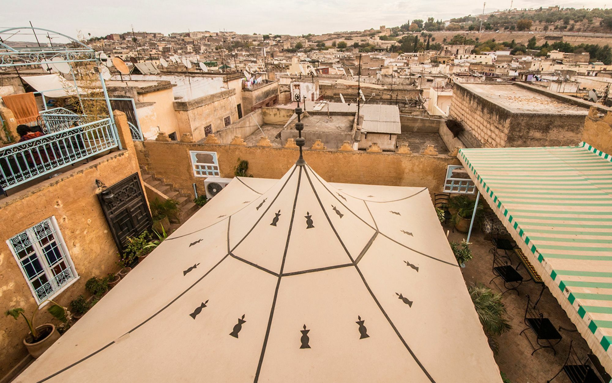 Funky Fes Hostel ภายนอก รูปภาพ